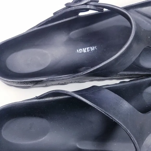 🌸 Birkenstock | Black Sandals size 10