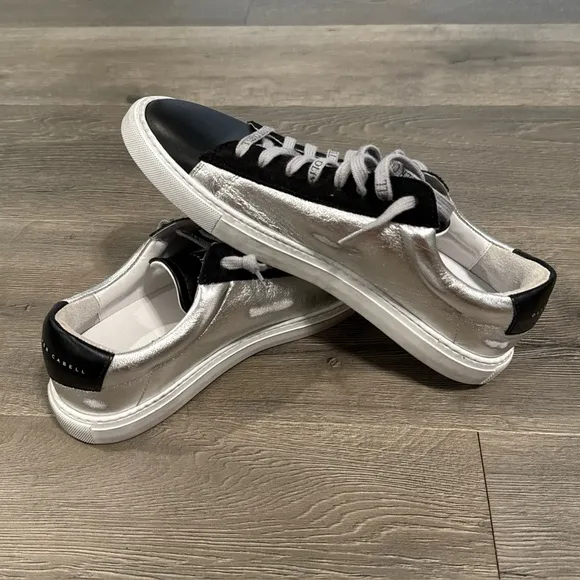 $220 Oliver Cabell Distressed Low 1 Ivy EU Size 38/ Size 8 Women Sneakers