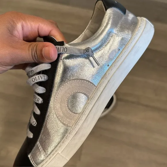 $220 Oliver Cabell Distressed Low 1 Ivy EU Size 38/ Size 8 Women Sneakers