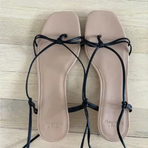 Abercrombie &amp; Fitch Tan Strappy Sandals