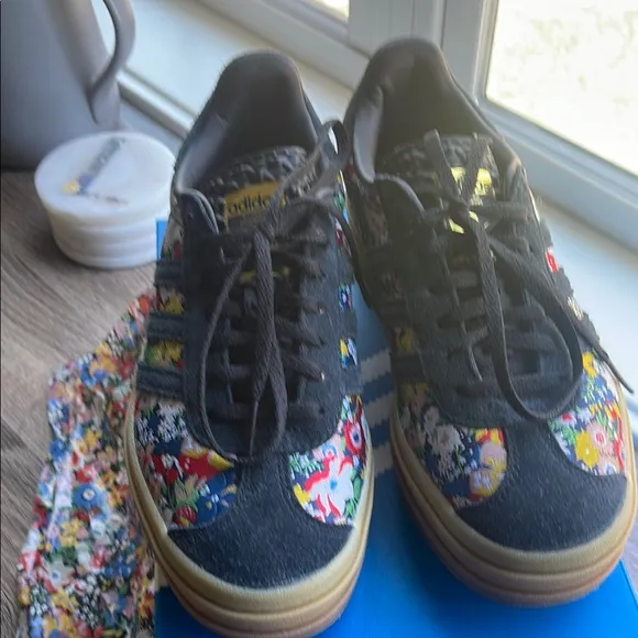 Adidas Gazelle Bold Womens Floral Sneakers - Black and Multicolor Size 7.5