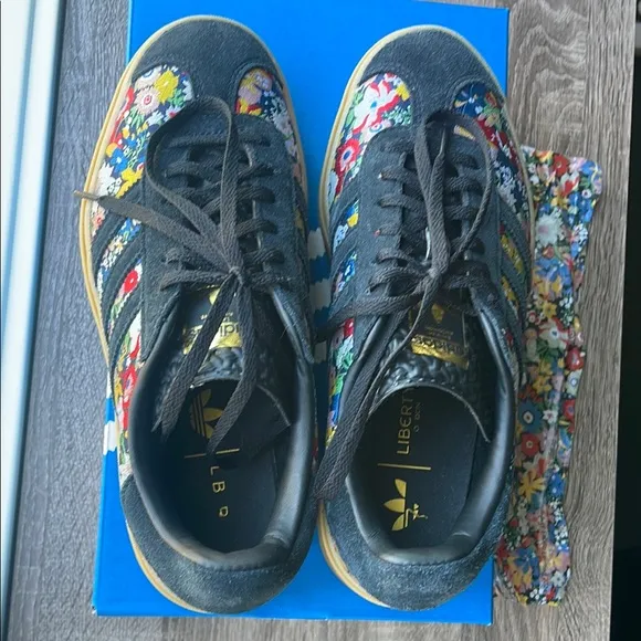 Adidas Gazelle Bold Womens Floral Sneakers - Black and Multicolor Size 7.5