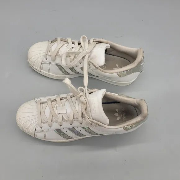 Adidas Holographic Superstar’s Sneakers Size 4 Youth Shoes
