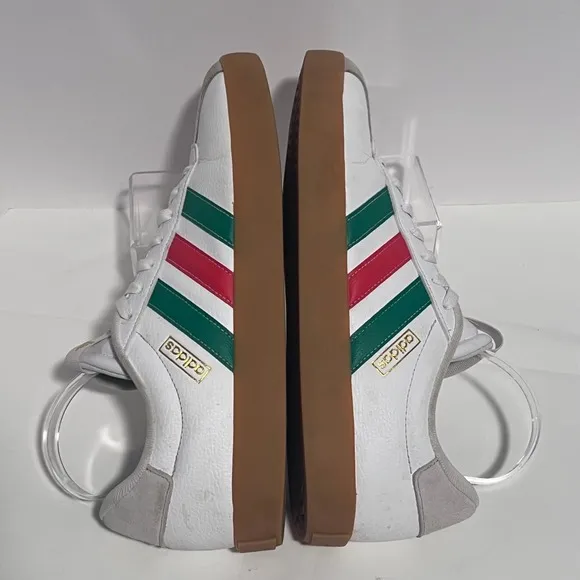Adidas Sneakers Gum Sole Mens 12 Red Green Stripes Casual Shoes