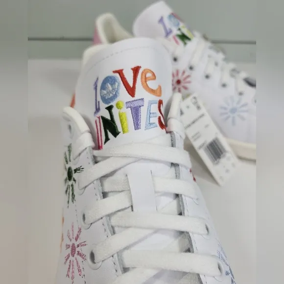 Adidas Stan Smith Pride Love Unites GW2417 White Flowers Casual Sneakers