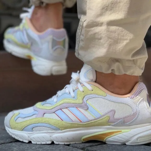 adidas Temper Run Pride Shoes EG1077 Off White Size 9 Men's Sneakers