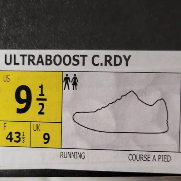 ADIDAS ultraboost c.rdy running shoes Sz 9.5 NEW