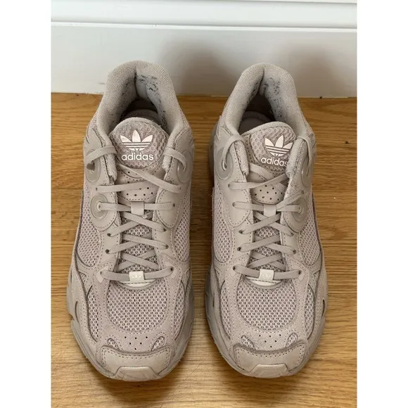 Adidas, Womens Astir Low Wonder Running Shoes, Taupe, Size 8