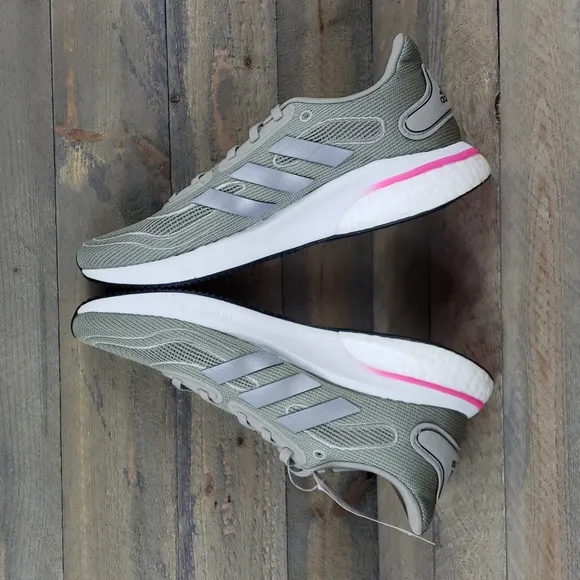 adidas Women's Supernova W Running Shoes