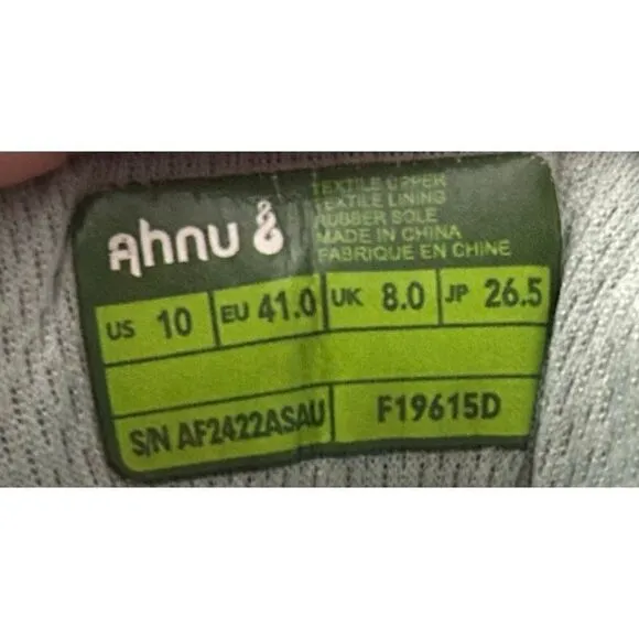 Ahnu Sugarpine Women’s Size 10 Purple Waterproof Vibram Athletic Hiking Boots