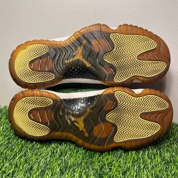 Air Jordan 11 XI Retro Low Snake Green Snakeskin Black