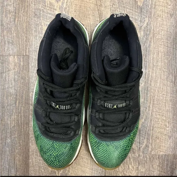 Air Jordan 11 XI Retro Low Snake Green Snakeskin Black