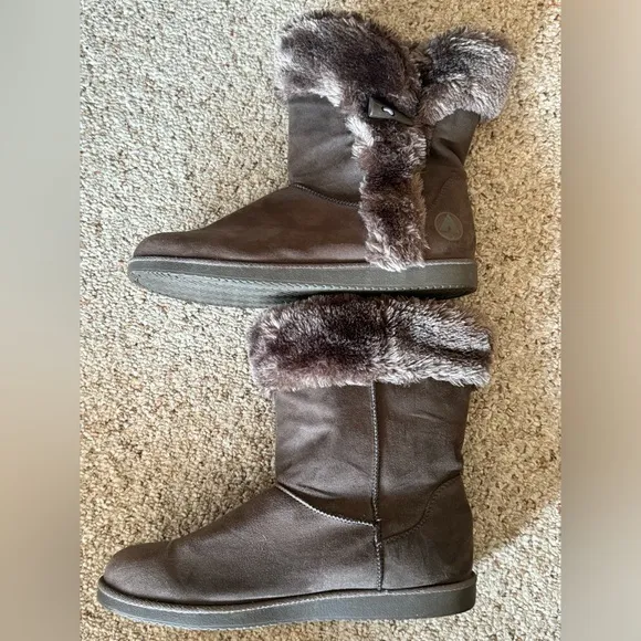 Airwalk Winter Snow Boots - Brown Fur Accent - Women’s Size 12 - Flexible Fabric