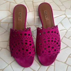 Alaia Pink laser cut suede Slides Sandals