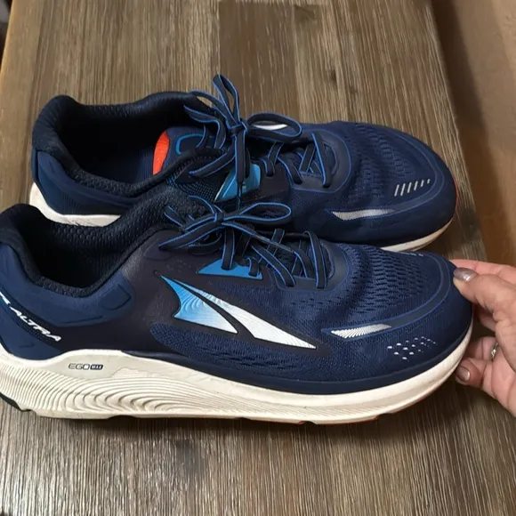 Altra Paradigm 6 Running Shoes in Navy Blue Size 12 Men's Sneakers