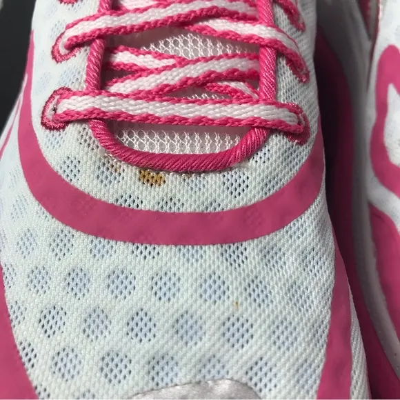 Altra White and Pink Running Shoes Sz 7.0 NEW NIB