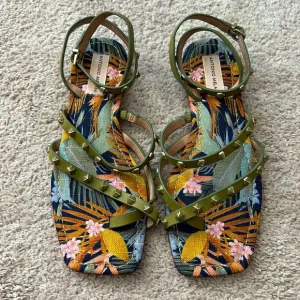Antonio Melani Tropical Print Sandal