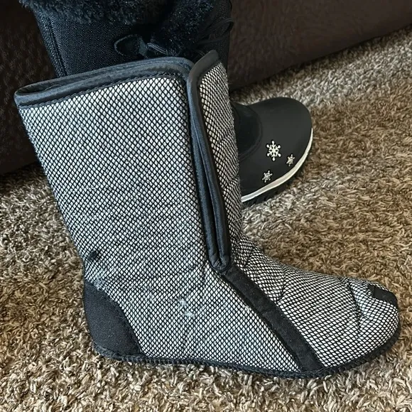 BAFFIN Cadee Junior ... Girls Snow Boots Size 6