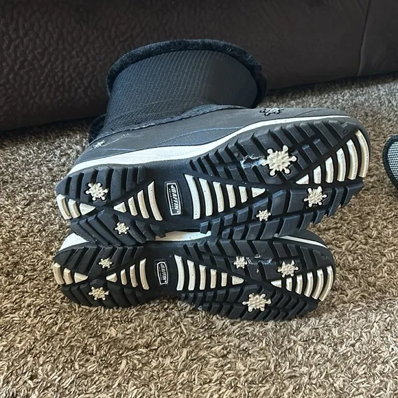 BAFFIN Cadee Junior ... Girls Snow Boots Size 6