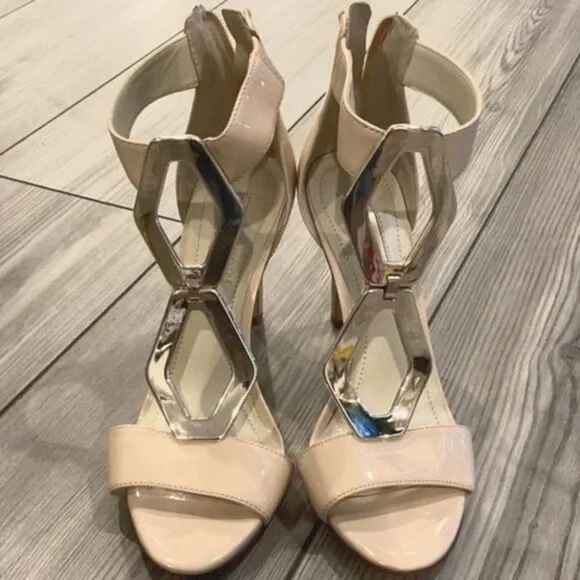 Bcbgenwration Nude Sandals‎