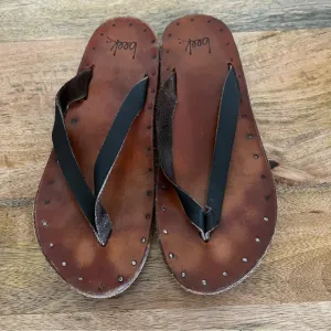 Been Brown Leather Sandals Size 8