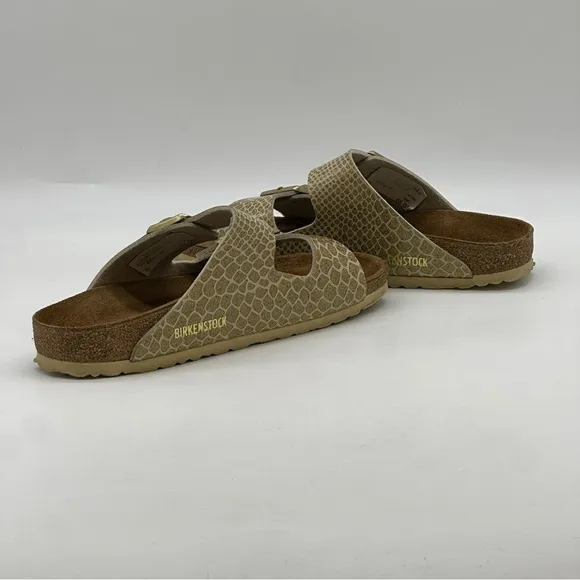Birkenstock Arizona Good Snakeskin Sandals. Size 8