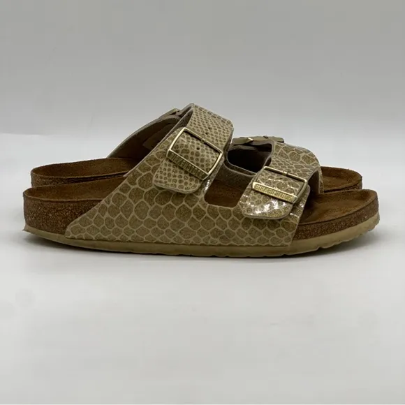 Birkenstock Arizona Good Snakeskin Sandals. Size 8