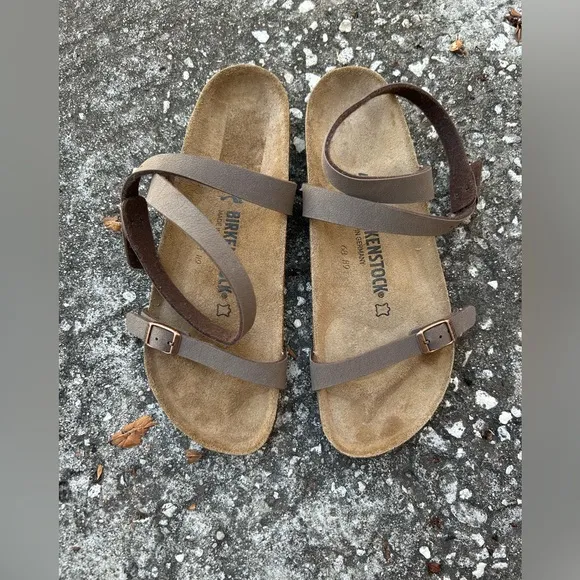 Birkenstock Daloa mocca ankle strap sandals