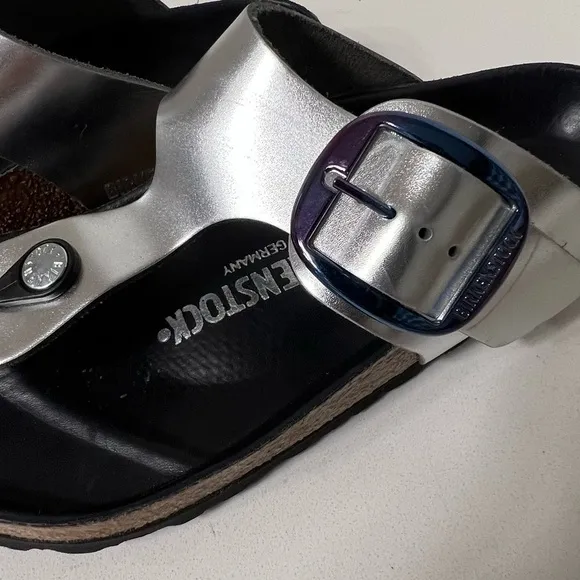 Birkenstock metalic sandals