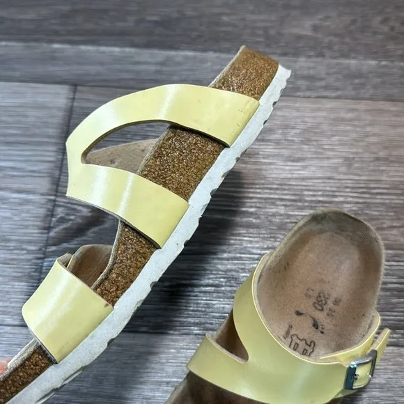 Birkis Birkenstock sandals woman’s 36 (d197)