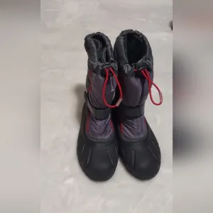 Black and Red Snow Boots