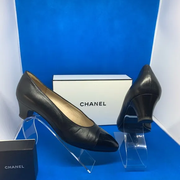 Black Chanel CC  leather shoes 36