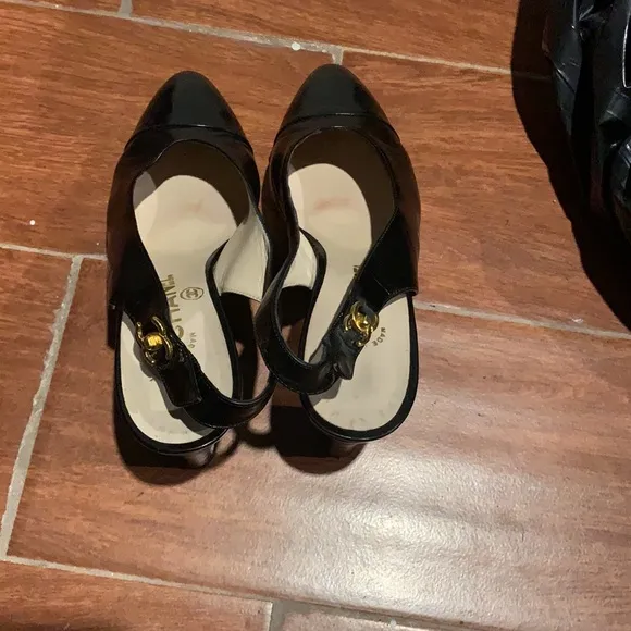 Black Chanel CC  leather shoes 36