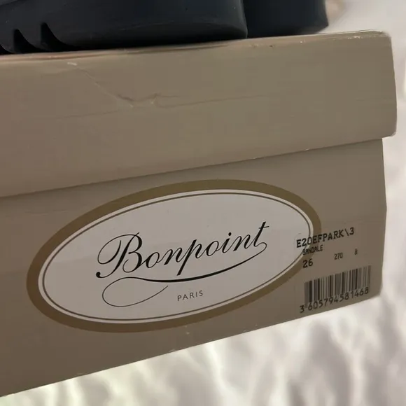 Bonpoint sandals size 26
