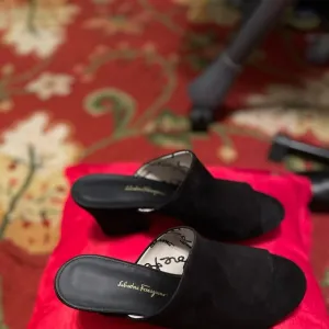Brand new authentic Salvatore Ferragamo woman dress shoes