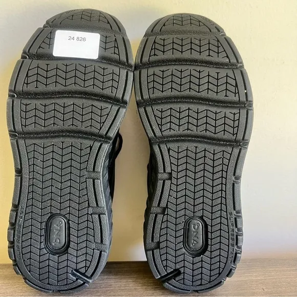 Brooks Addiction Triple Black Women's Walking Shoe Size 7.5 SKU#24826