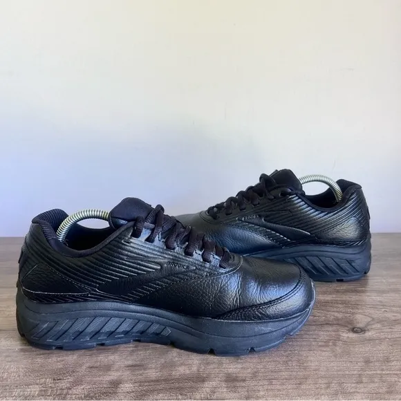 Brooks Addiction Triple Black Women's Walking Shoe Size 7.5 SKU#24826