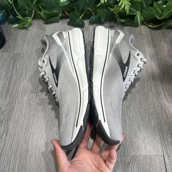 Brooks Ghost 15 Mens 10.5  Shoes Gray Running Walking Sneaker Gym 1103931D098