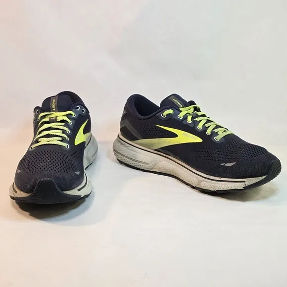 Brooks Ghost 15 Men's Size 11‎ D Running Shoes Athletic Sneakers 1103931D429