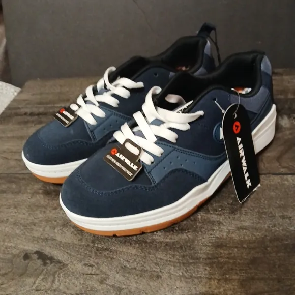 BUNDLE Airwalk Blue and Green Sneakers Versatile Casual Style Boy's Sz 3 &amp; 4