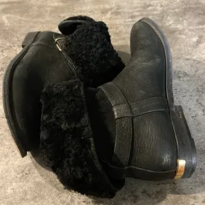 Burberry Black Leather Shearling Explorer Women's Snow Boots 37.5