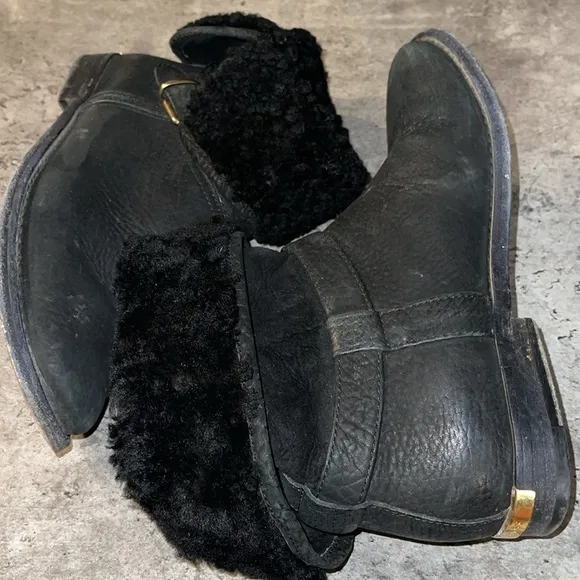 Burberry Black Leather Shearling Explorer Women's Snow Boots 37.5