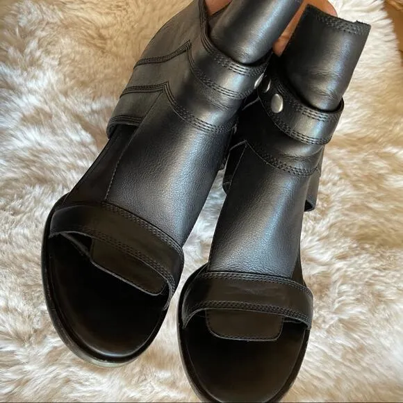 Camilla Skovgaard Leather Sandals Open Toe Block Heeled Steampunk Vampy 39.5