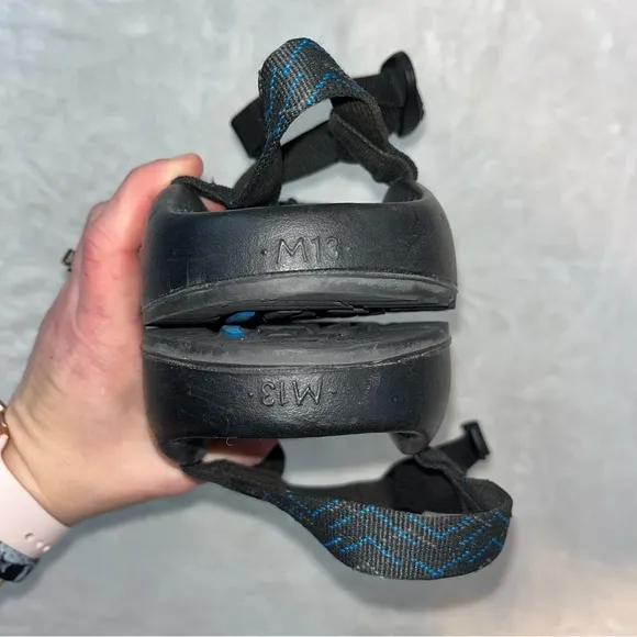 Chaco Mens Sandal Z2 Classic, With Toe Loop, Size 13 Stepped Black Blue J105801