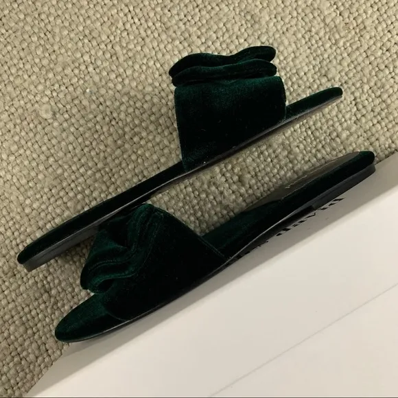 Charles David bow slipper sandals velvet green
