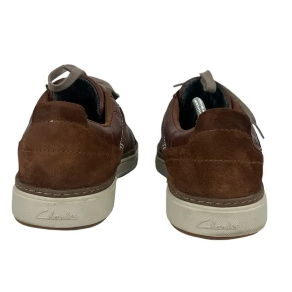 Clarks Mens 11.5 Shoes Sneakers Suede Leather Brown Casual Distressed Rustic