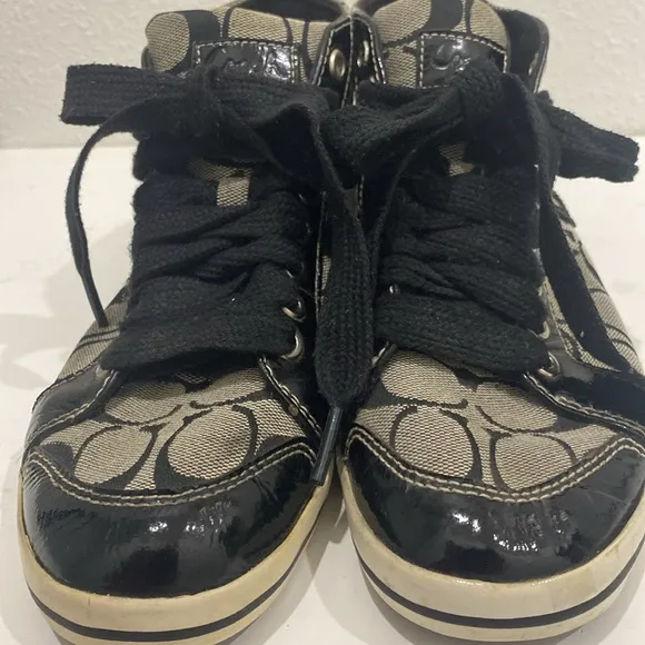 Coach Brendi Signature Monogram Hi-Top Sneakers |Size 6.5
