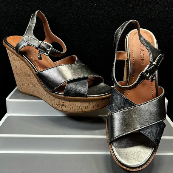 Coach High Wedge Espadrille Cross‎ Band Silver/Gray Logo Size 10B  Buckle Charm