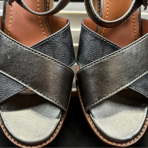 Coach High Wedge Espadrille Cross‎ Band Silver/Gray Logo Size 10B  Buckle Charm