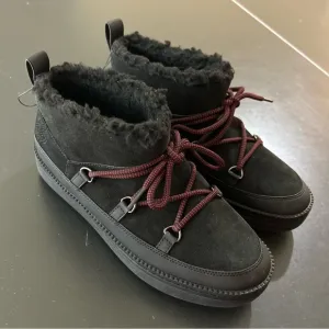 COLE HAAN Cloudfeel Snow Waterproof Suede/leather Bootie’s In Size 7.5 B Black